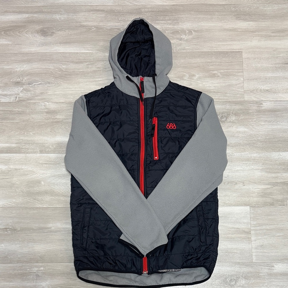 686 Men's Two-Tone Puffer Jacket with Red Accents